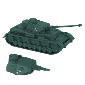 BMC Toys Classic Toy Soldiers WW2 Tank German Panzer Tank Forest-Green Long Barrel Vignette