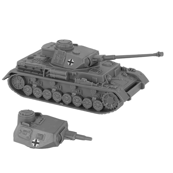 【1941年ナチスドイツ当時物】Panzer am Feind BMC CTS WW2 German Panzer IV Tank - Gray 1:38 Plastic Army Men
